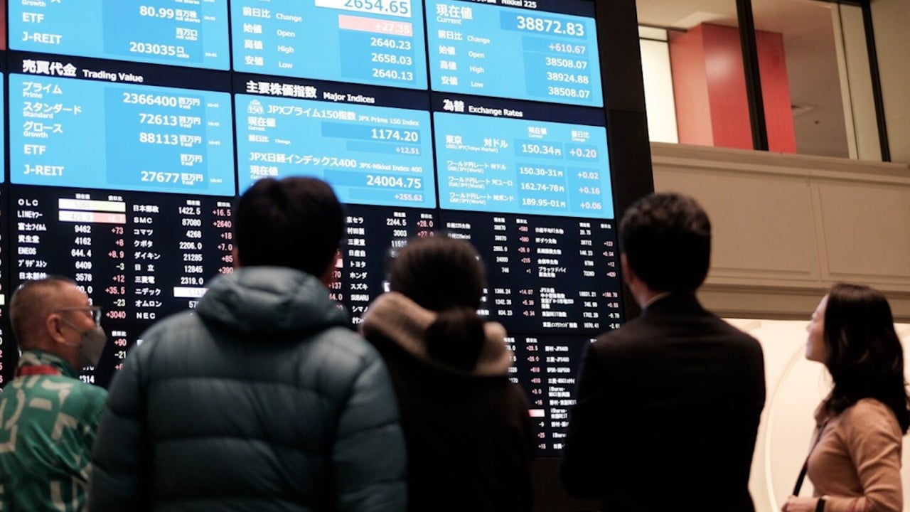 As yen sinks, Japan must avoid goading China into a currency war