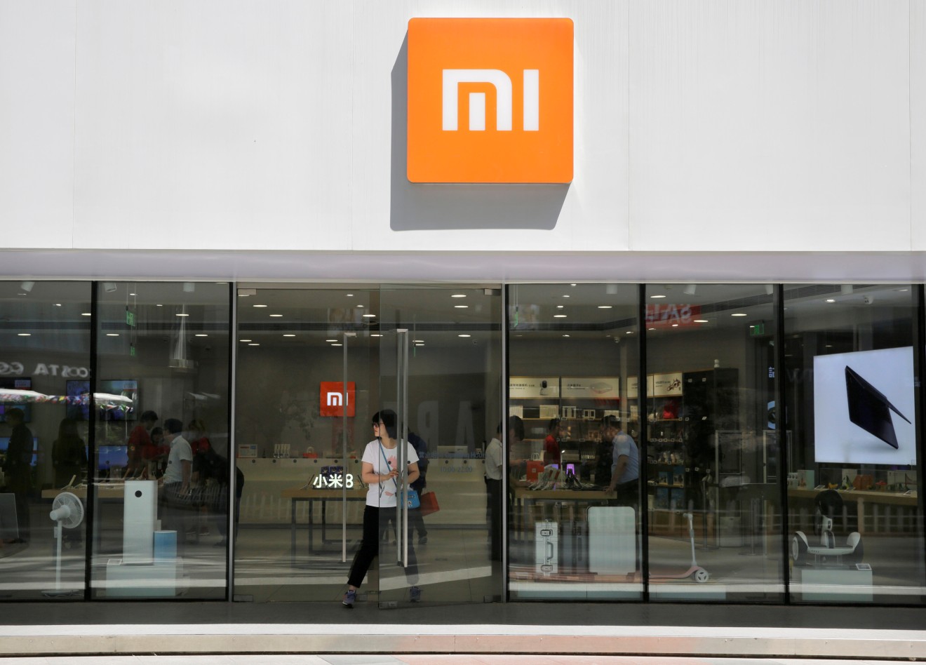 Caption: It’s been a rocky year for Xiaomi. (Picture: Reuters/Jason Lee)
