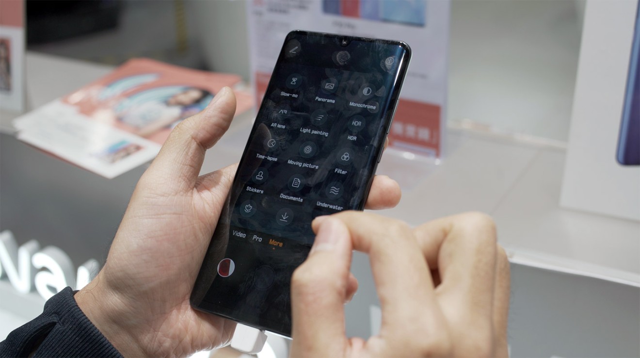 Multiple shooting modes can be found in the default camera app. (Picture: Abacus)