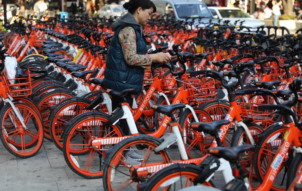 Mobikes on the streets of the southern Chinese tech hub of Shenzhen in December 2018. (Picture: Sam Tsang/SCMP)