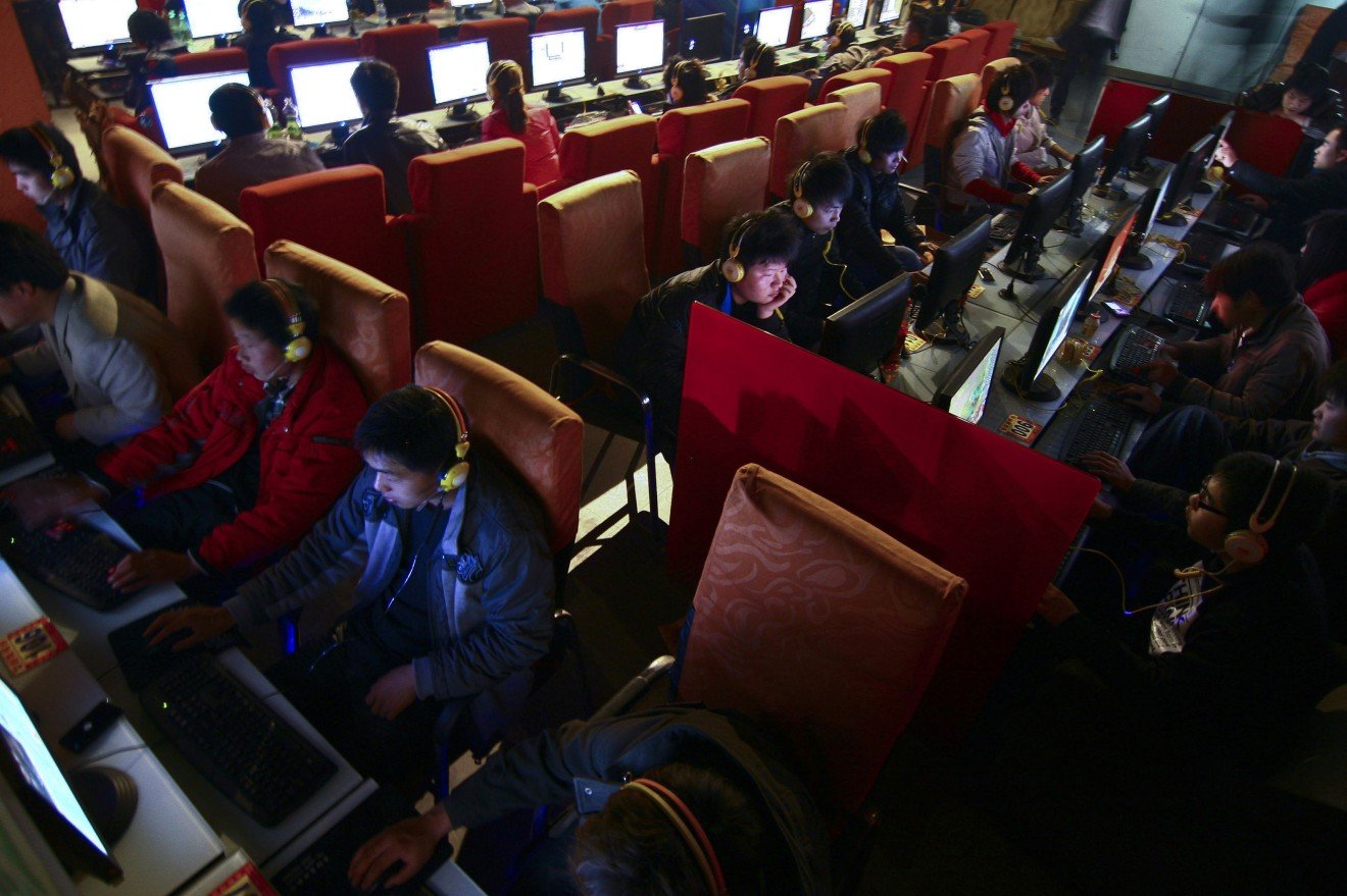 Chinese internet cafes didn’t start to decline in numbers until 2013, thanks in part to the rise of mobile internet. (Picture: AP)