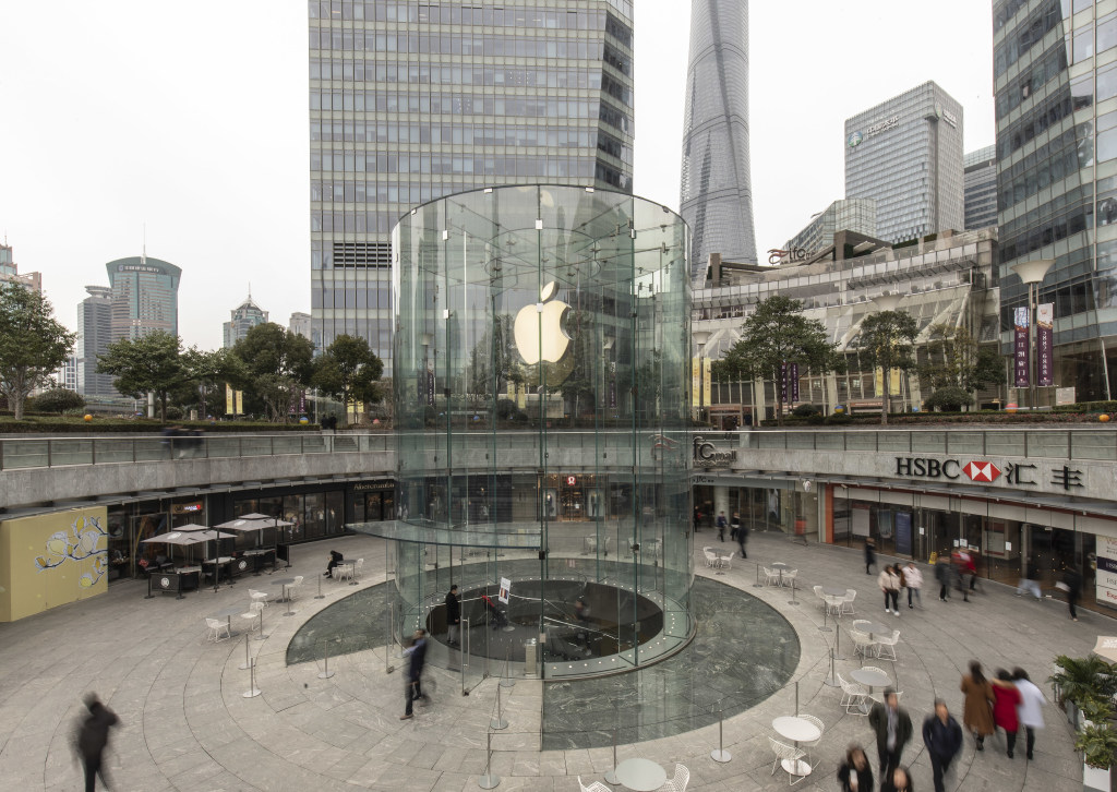 An Apple Store in Shanghai’s central business district. (Picture: Qilai Shen/Bloomberg)