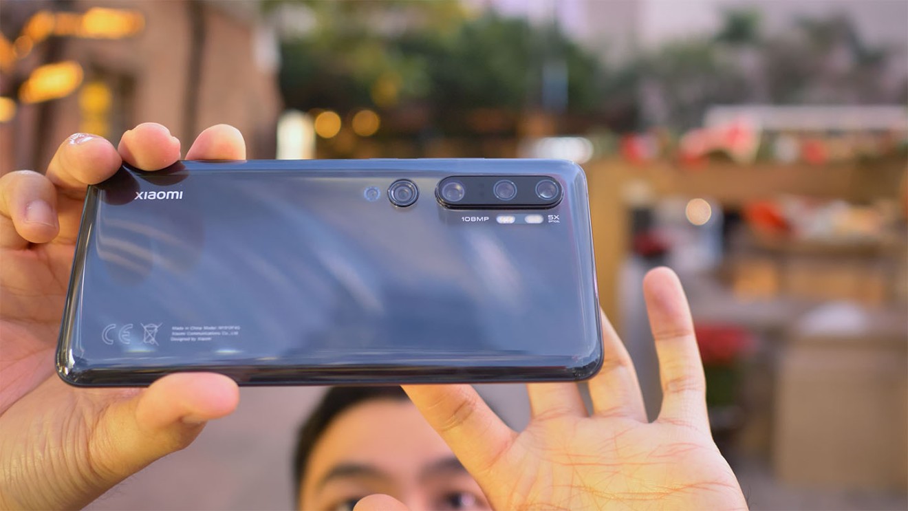 The Mi Note 10 is best for shooting landscapes in daylight.