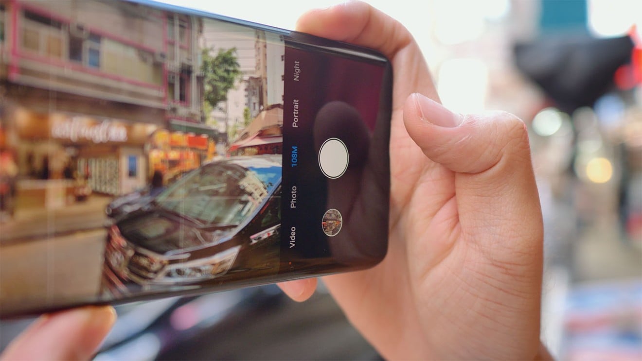 I have to wait for 3 to 5 seconds for the phone to process and save a 108-megapixel photo.