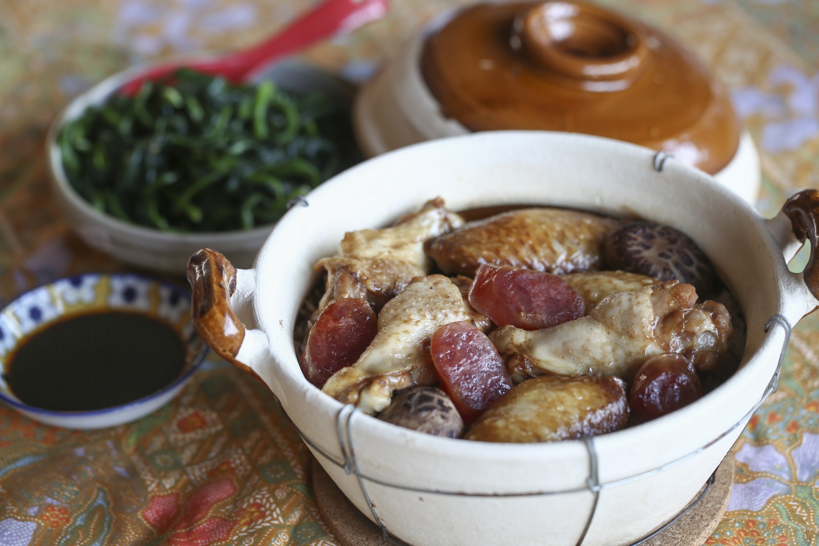 Mushroom Glaze Terracotta Wine Cooler Mushroom Glaze Terracotta Wine Cooler
