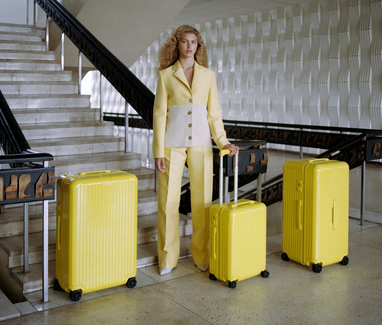 yellow it luggage