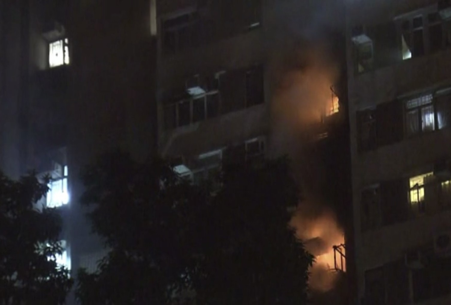 Hong Kong Fatal Fire Emergency Hose Reel Fails When Resident Tries To Put Out Tower Block Blaze South China Morning Post