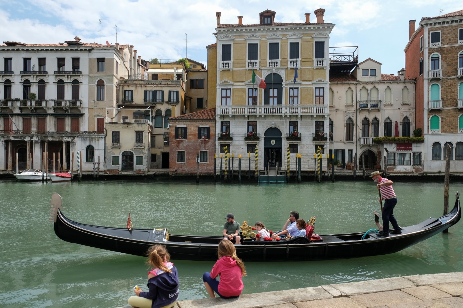 Coronavirus As Europe Reopens Borders Foreign Minister Says Don T Treat Italy Like A Leper Colony South China Morning Post