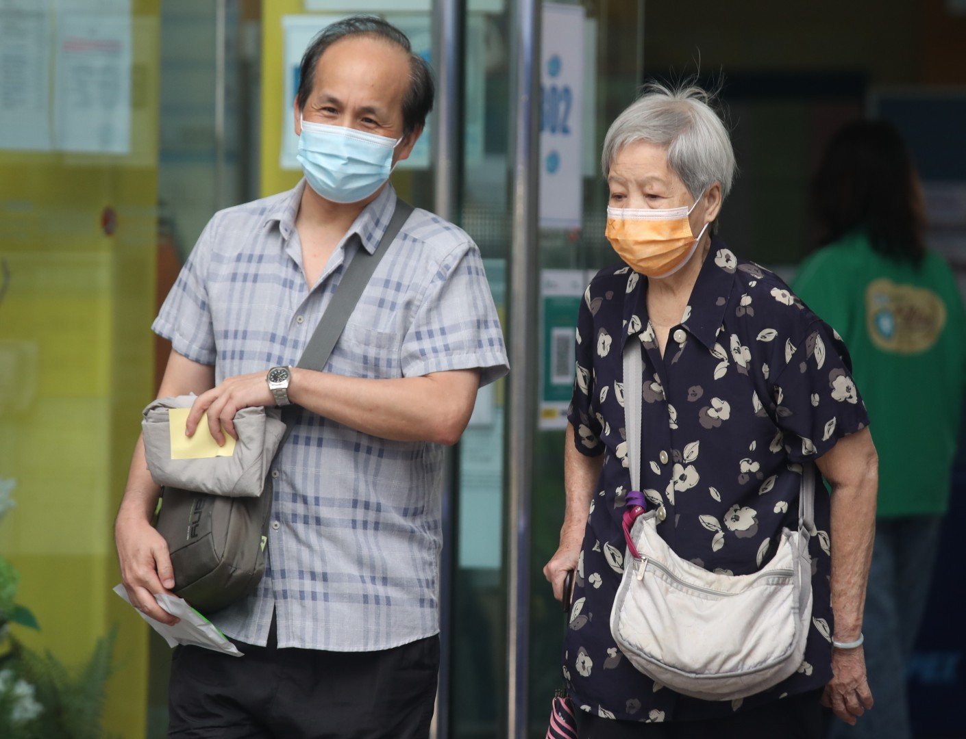 Coronavirus Record 60 000 Residents Receive Shots While Government To Offer Walk In Vaccinations For Over 60s To Boost Uptake South China Morning Post