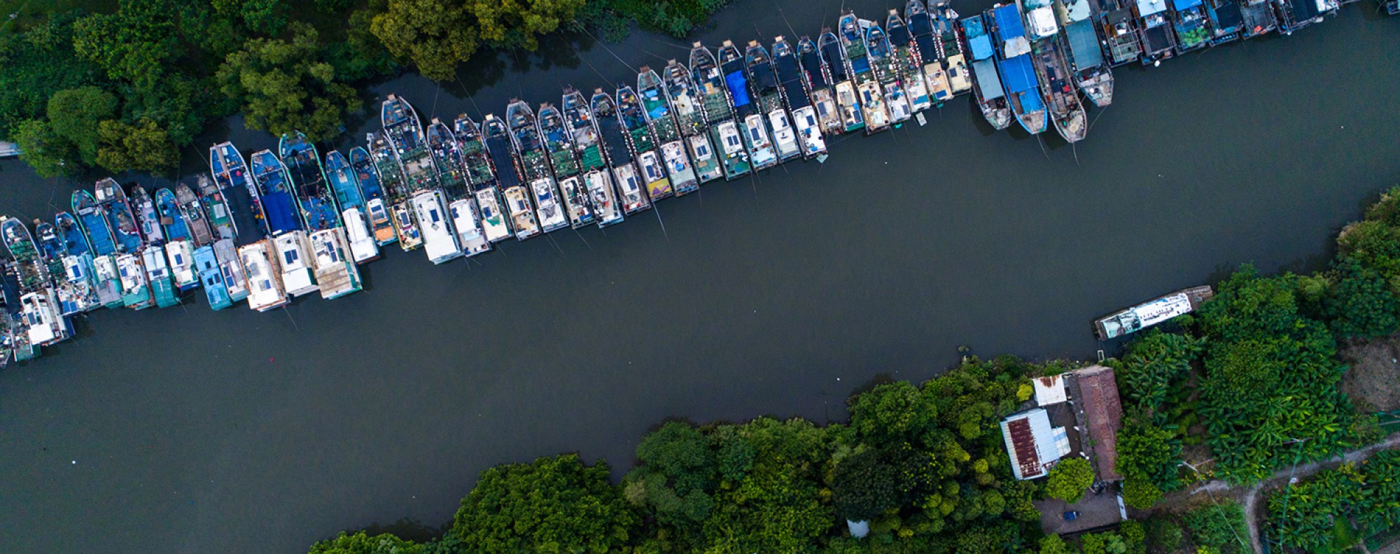 Fishing boats taking shelter in Zhongshan, Guangdong. Photo: China Meteorological Administration