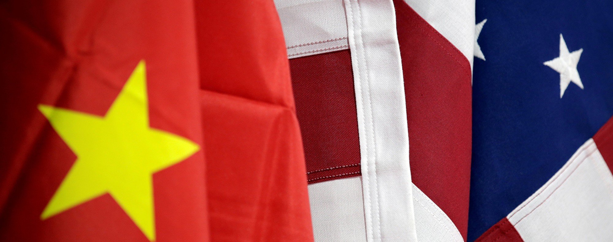 China and US flags. Photo: Reuters