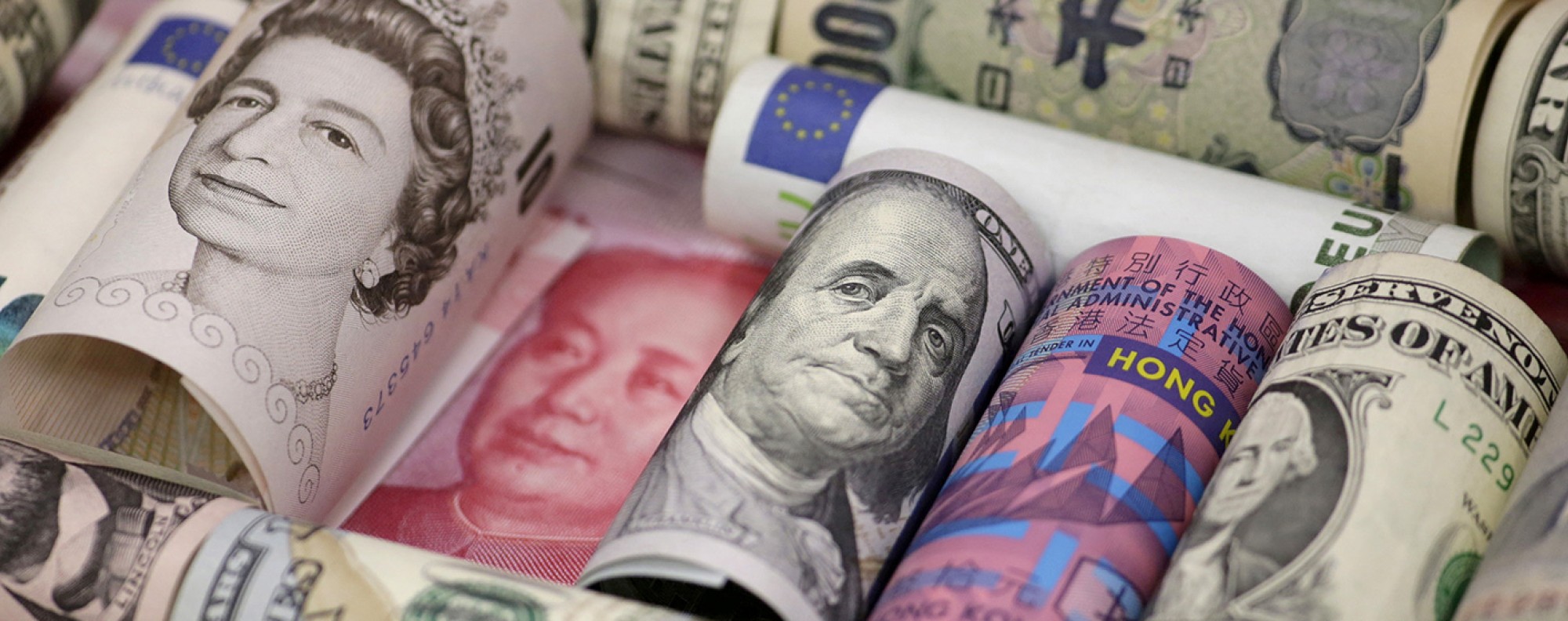 Euro, Hong Kong dollar, US dollar, Japanese yen, British pound and Chinese yuan banknotes. Photo: Reuters