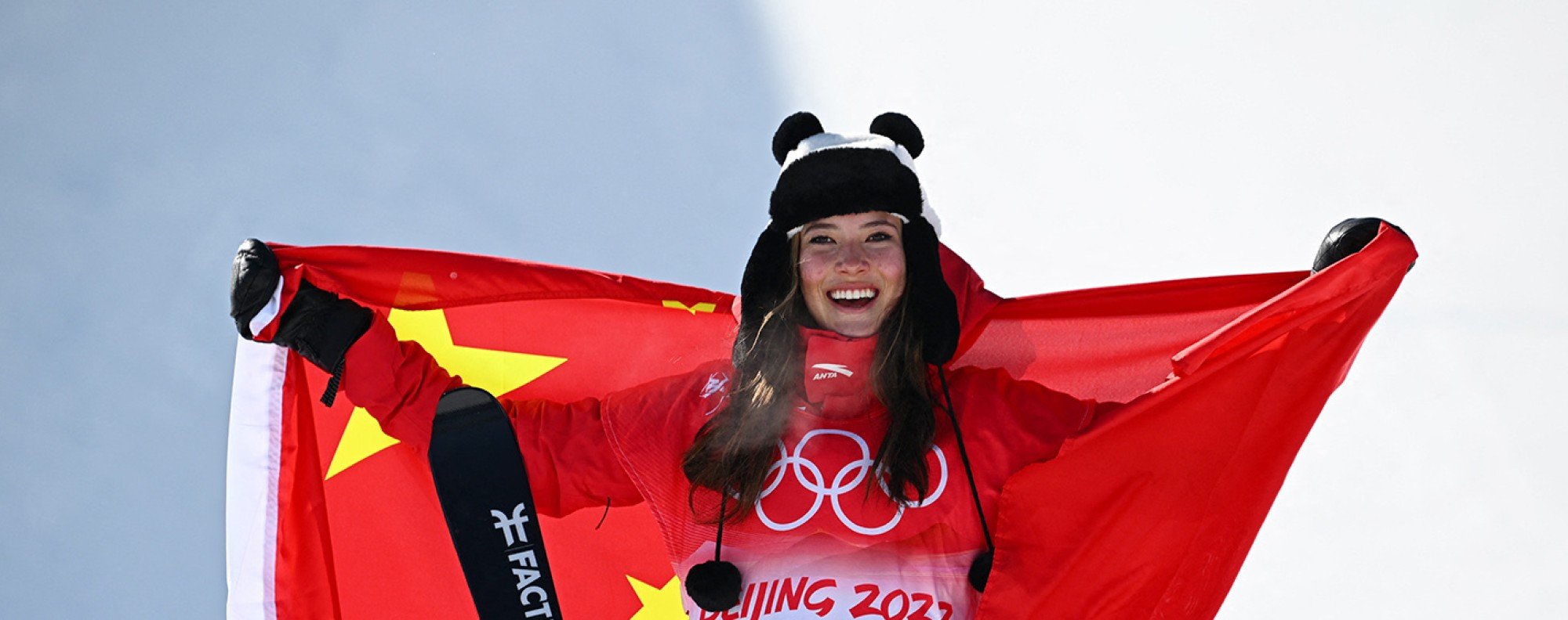 Gold medallist Gu Ailing Eileen of China poses for pictures on the podium. at the Beijing Winter Olympics. Photo: Reuters