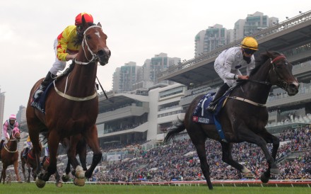 California Spangle (left) beats Golden Sixty by a neck to win the Group One Longines Hong Kong Mile at Sha Tin on Sunday. Photos: Kenneth Chan