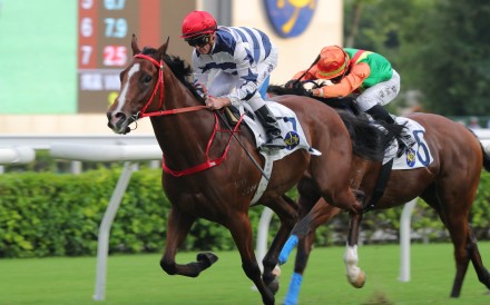 Packing Power cruises to victory for Zac Purton in his first Sha Tin start. Photos: Kenneth Chan