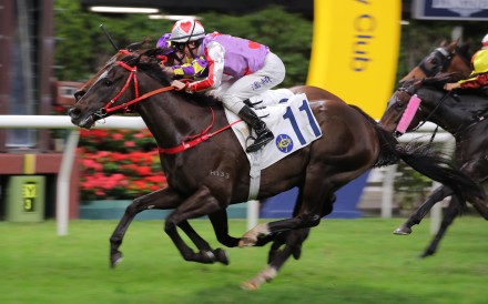 Talents Supremo (outside) records his first win in Hong Kong in November last year. Photos: Kenneth Chan