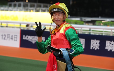 Vincent Ho celebrates his Happy Valley treble. Photos: Kenneth Chan