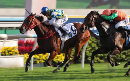Patch Of Stars fends off Invincible Shield to score at Sha Tin. Photos: Kenneth Chan
