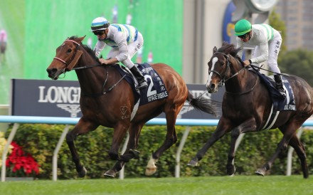 Voyage Bubble leads home Soul Rush in the Group One Hong Kong Mile. Photos: Kenneth Chan