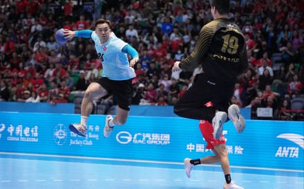 Hong Kong’s Toby Lin shoots during the National Games semi-final against Anhui at Kai Tak Arena last month. Photo: Elson Li