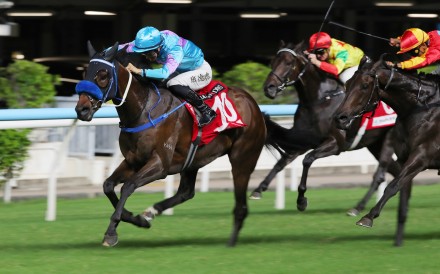 Lo Rider scores first up at Happy Valley under Harry Bentley. Photos: Kenneth Chan