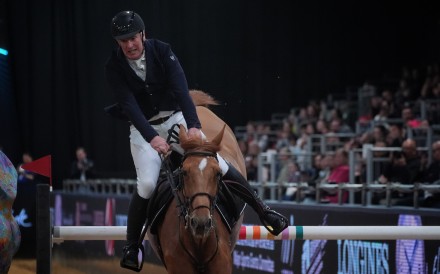 Roger-Yves Bost competes in the The Longines Welcome Stakes at AsiaWorld-Expo. Photo: Elson Li