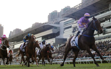 Little Paradise storms clear to win the Classic Mile under Vincent Ho. Photos: Kenneth Chan