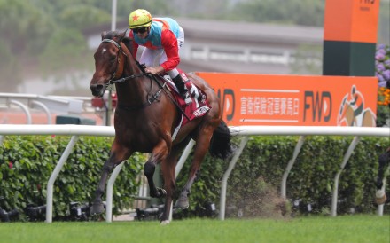 Ka Ying Rising cruises to victory under Zac Purton. Photos: Kenneth Chan