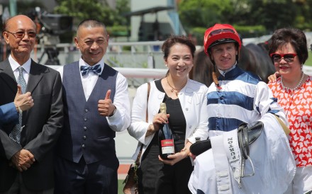 Trainer Danny Shum (second left) celebrates Packing King’s winner. Photos: Kenneth Chan