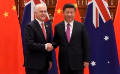 Malcolm Turnbull with Chinese President Xi Jinping. Photo: Reuters