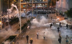 Tear gas is fired outside Pacific Place in Admiralty. Photo: Nora Tam