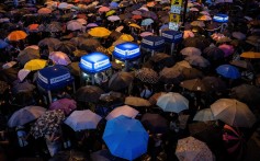 In the current political crisis in Hong Kong, peaceful protesters have stood side by side with violent protesters – united against Chief Executive Carrie Lam. Photo: AFP