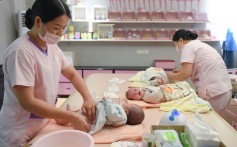 中国的出生率降至近60岁的低点，2019年的婴儿数量是1961年以来最少的