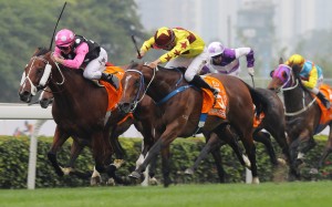 Southern Legend (outside) beats Beauty Generation to win the 2020 Champions Mile. Photos: Kenneth Chan