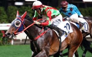 Smart Idea brings up a treble for Frankie Lor at Happy Valley. Photo: HKJC