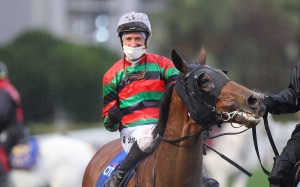 Blake Shinn celebrates winning the Hong Kong Gold Cup on Russian Emperor. Photo: HKJC
