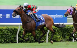 Russian Emperor wins last season’s Champions & Chater Cup under Blake Shinn. Photos: Kenneth Chan