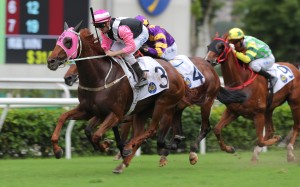 Zac Purton makes it five victories from six rides aboard Beauty Joy, the dynamic duo winning the Group Three Premier Cup (1,400m) at Sha Tin on June 19. Photo: Kenneth Chan