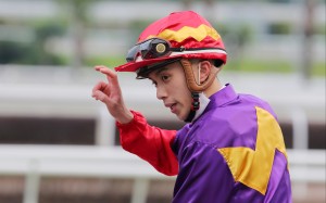 Angus Chung celebrates his first Hong Kong double at Sha Tin on Saturday. Photo: Kenneth Chan