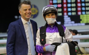 Jamie Richards (left) and Luke Currie (right) celebrate Rattan Kingdom’s Class Four Ibrox Handicap (1,200m) win at Happy Valley on November 30. Photo: Kenneth Chan