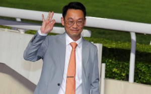 Trainer Jimmy Ting celebrates his treble at Sha Tin on Wednesday night. Photo: Kenneth Chan