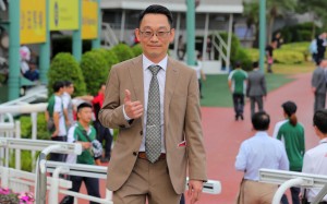 Trainer Jimmy Ting celebrates Glory Elite’s dominant win at Sha Tin. Photos: Kenneth Chan