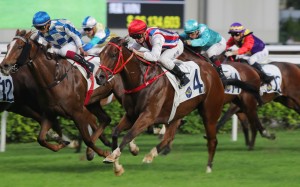 Savvy Brilliant storms home to record a scintillating win under Zac Purton. Photos: Kenneth Chan