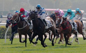 Matthew Poon steers Bravehearts to a third win this season. Photos: Kenneth Chan