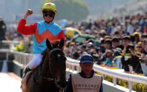 Zac Purton returns from a fractured toe to ride Ka Ying Rising in the Sprint Cup. Photos: Kenneth Chan
