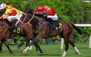 Harry Bentley lifts Hong Lok Golf to a thrilling win at Happy Valley. Photos: Kenneth Chan