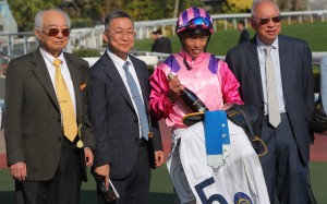 Trainer Francis Lui (second from left), jockey Vincent Ho and connections of Amazing Partners celebrate his Sha Tin victory. Photos: Kenneth Chan