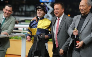 Jockey Luke Ferraris and trainer Caspar Fownes (second from right) celebrate Verbier’s win at Happy Valley. Photos: Kenneth Chan