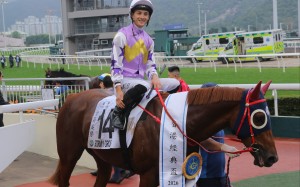 Harry Bentley is all smiles after winning the Classic Cup on Stormy Grove. Photos: Kenneth Chan