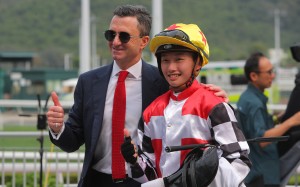 Douglas Whyte and apprentice Nichola Yuen are all smiles after their win with Fast Responder at Sha Tin. Photos: Kenneth Chan